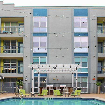 Upstay Condo Games Pool Gym And Bbq Austin Exterior photo